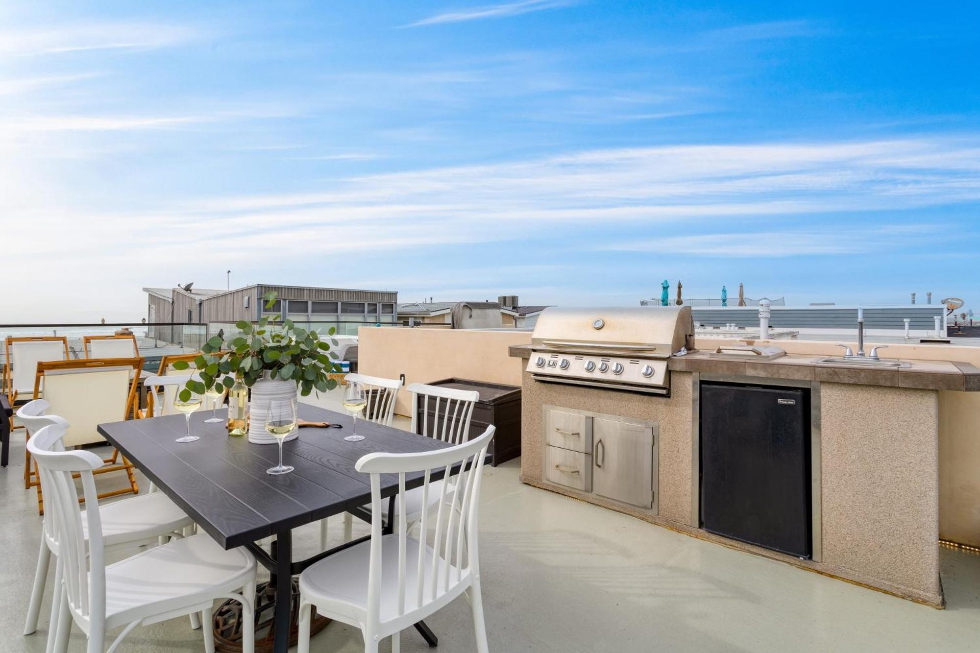 Velvet Sand I By Avantstay Steps To Newport Beach Private Rooftop W Outdoor Kitchen Hot Tub Exterior photo